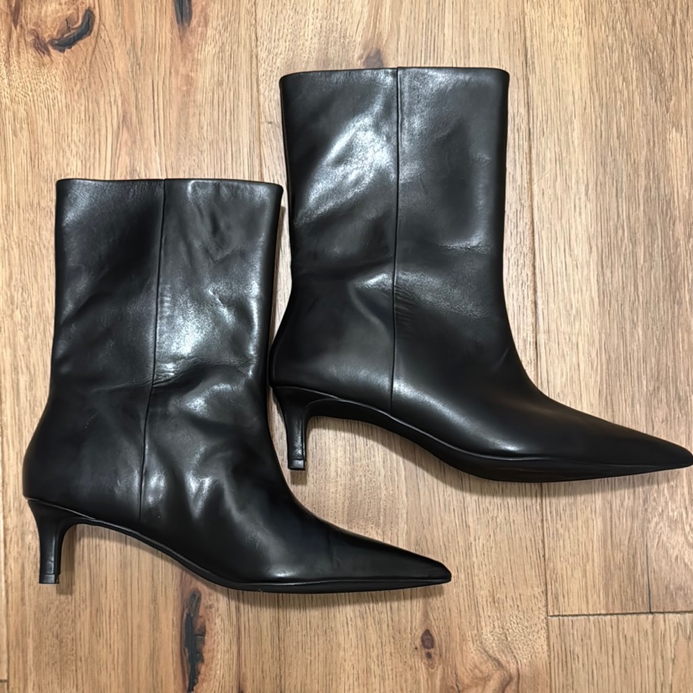 Seychelles Black Heeled Boots